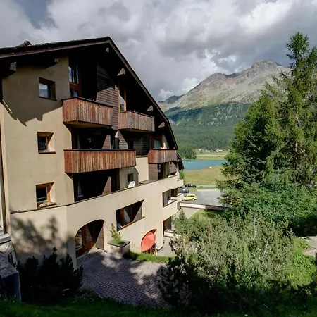 Chesa Munteratsch 1-zimmerwohnung 203 Typ B Lägenhet *